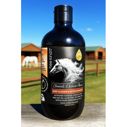 Bee Kind Activated Charcoal & Kakadu Plum Shampoo For Horses & Dogs