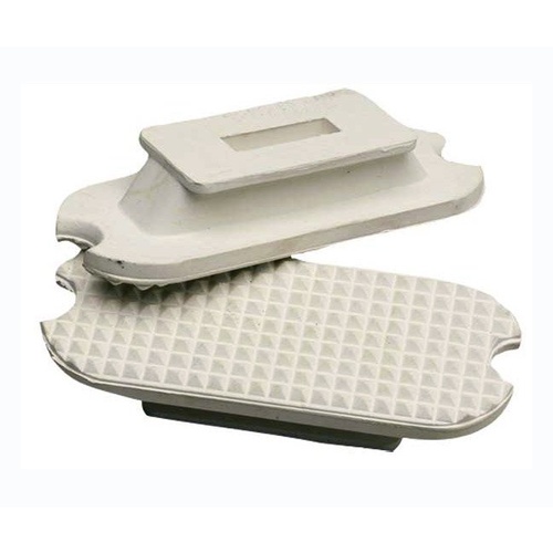 Stirrup Treads Knife Edge